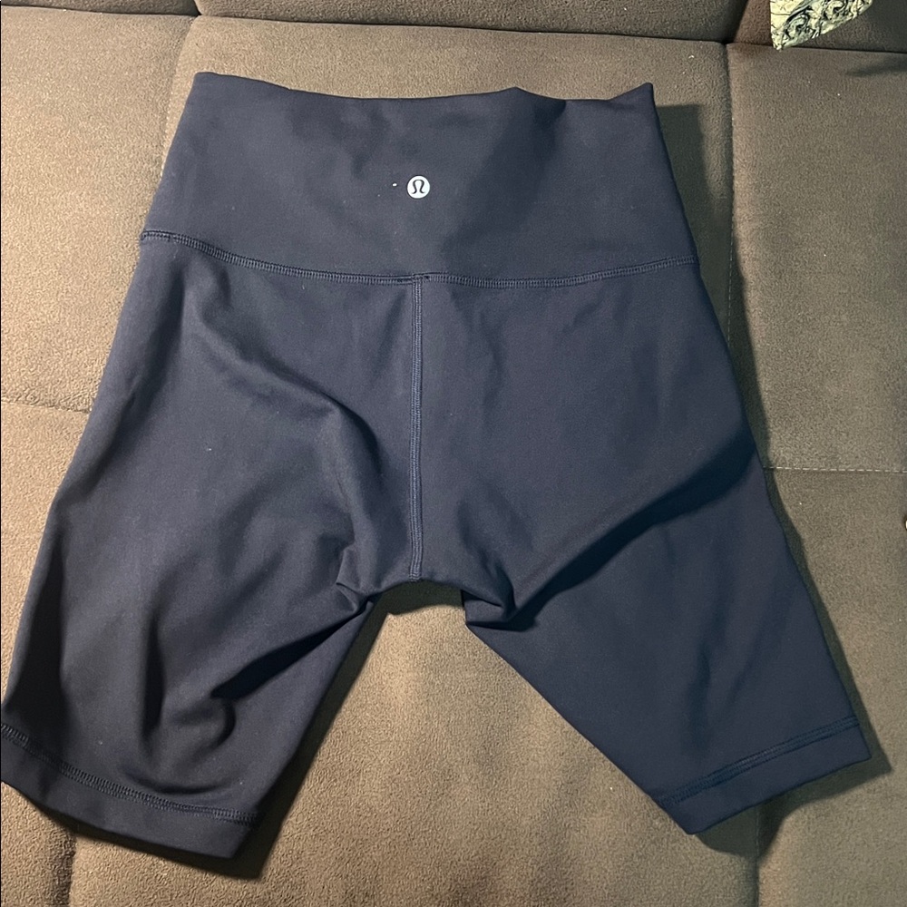 Lululemon Athletica Navy High-Waisted Shorts size 6